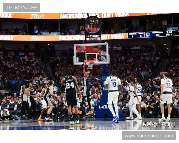 以卡斯尔首秀轰下20分5篮板5助攻马刺重燃青春风暴
